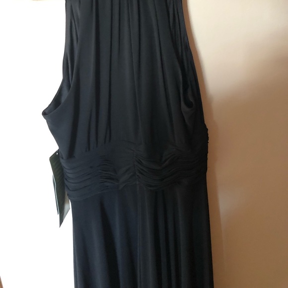 Jones New York black halter dress - Picture 4 of 6